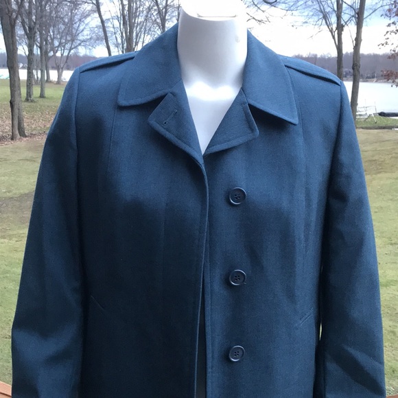 Vintage Canadian all-wool coat 8-12 short - Picture 2 of 13